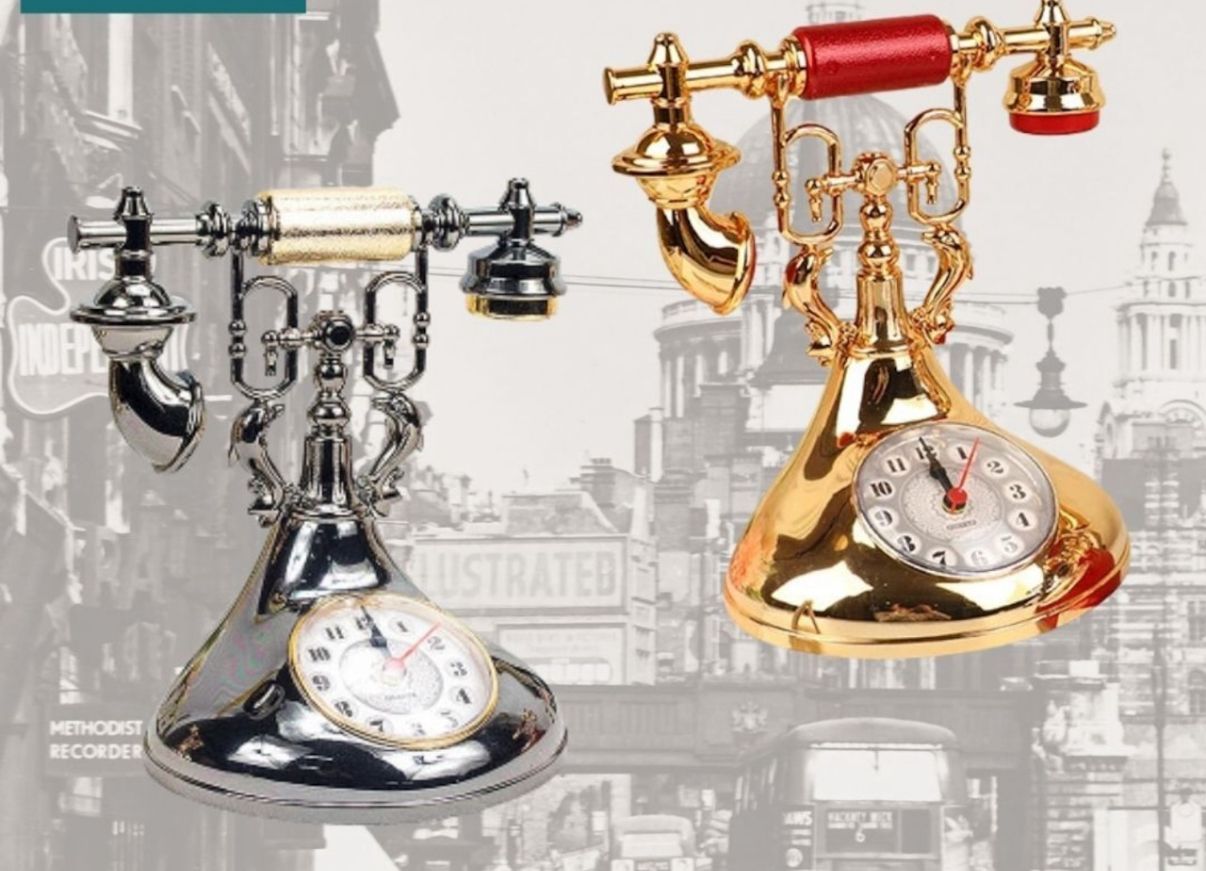Artistic Retro Table Top Clock
