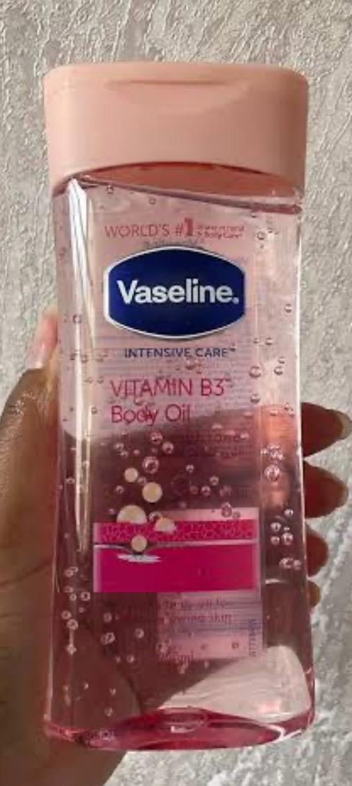 Vaseline Vitamin B3 Body Oil