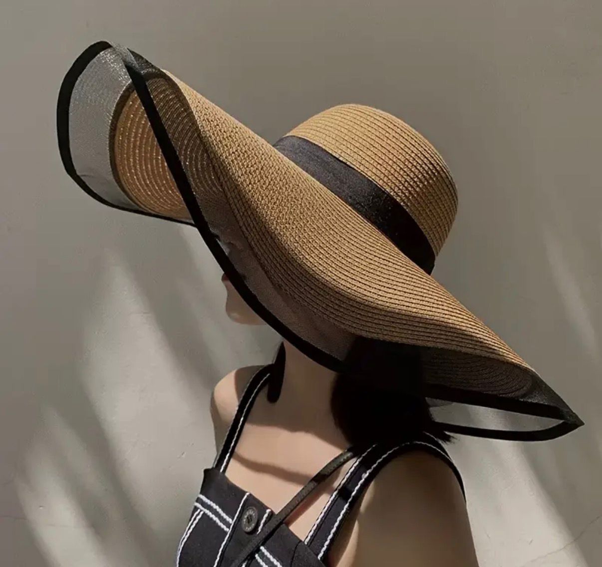 Wide brim summer hat