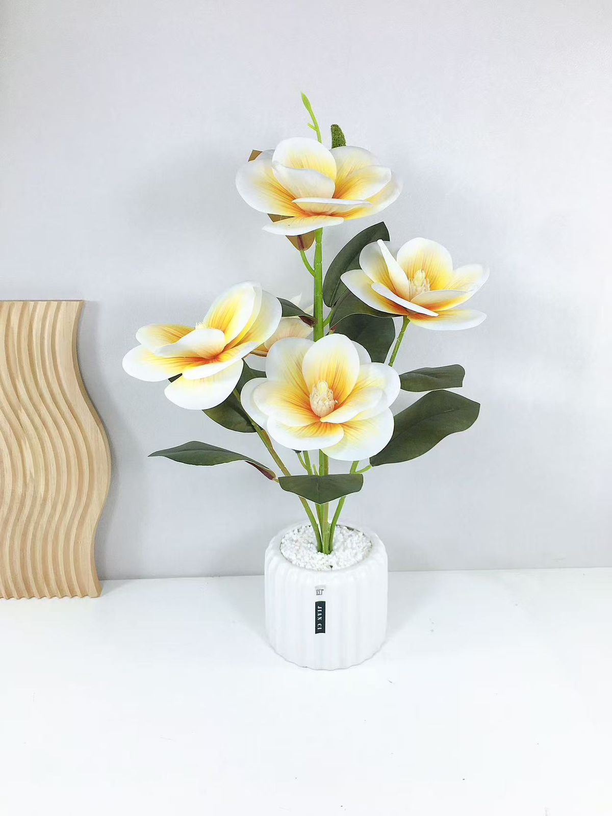 Cute decor pieces for house