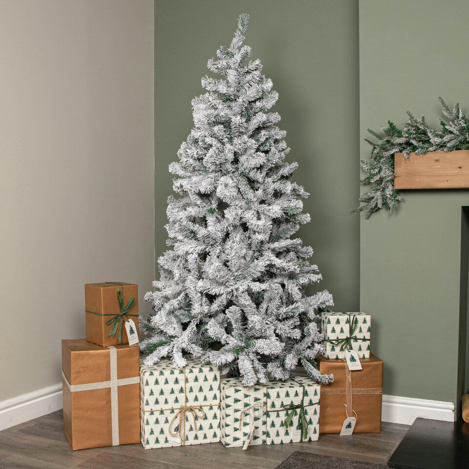 1.8 frozen Christmas Tree