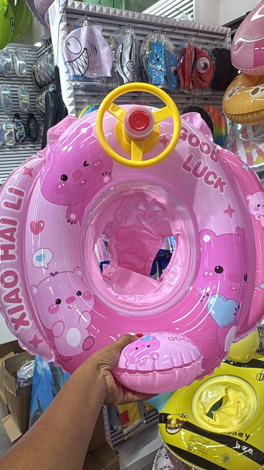 3-8 years children floaters. Help your little one feel confident in the water with our high-quality floaters, specially designed for children aged 3 to 8 years.