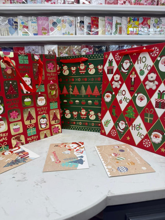 A4 Christmas themed gift bags available set of 3 with cards