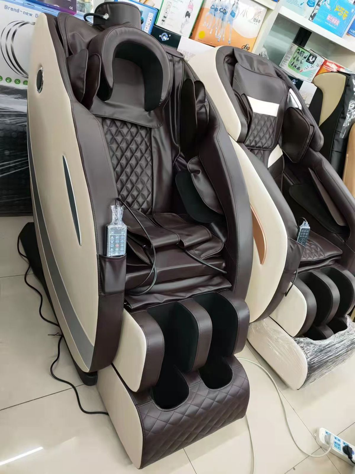 Luxury Zero Gravity Full-Body Massage Chair