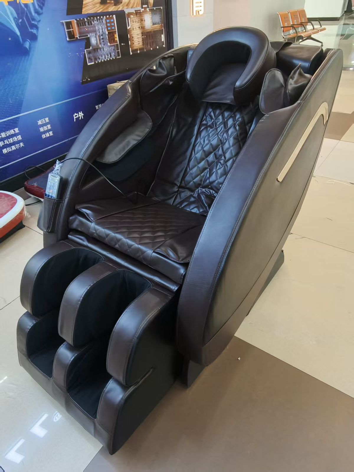 Luxury Zero Gravity Full-Body Massage Chair