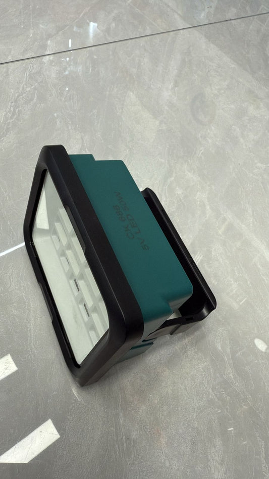 Kanini Kega flood light 50 watts . Solar and battery charged