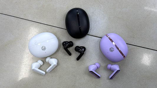 Super powerful MCE Brand earbuds