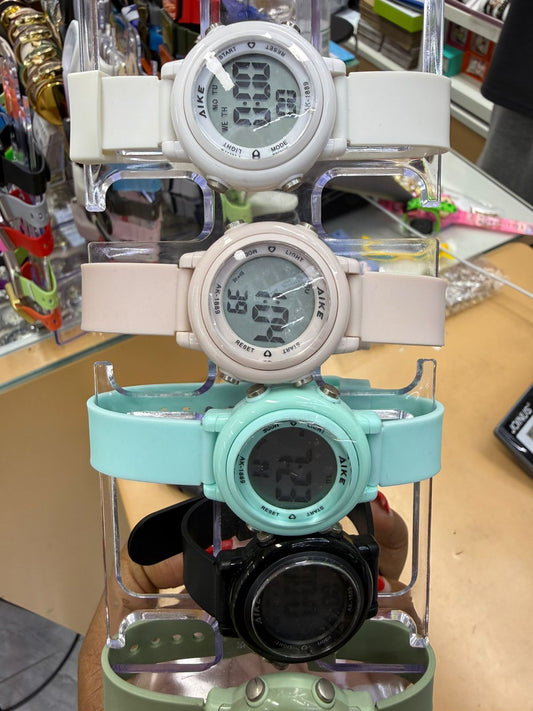 Unbreakable and water resistant sports watches 2pcs at 500kes