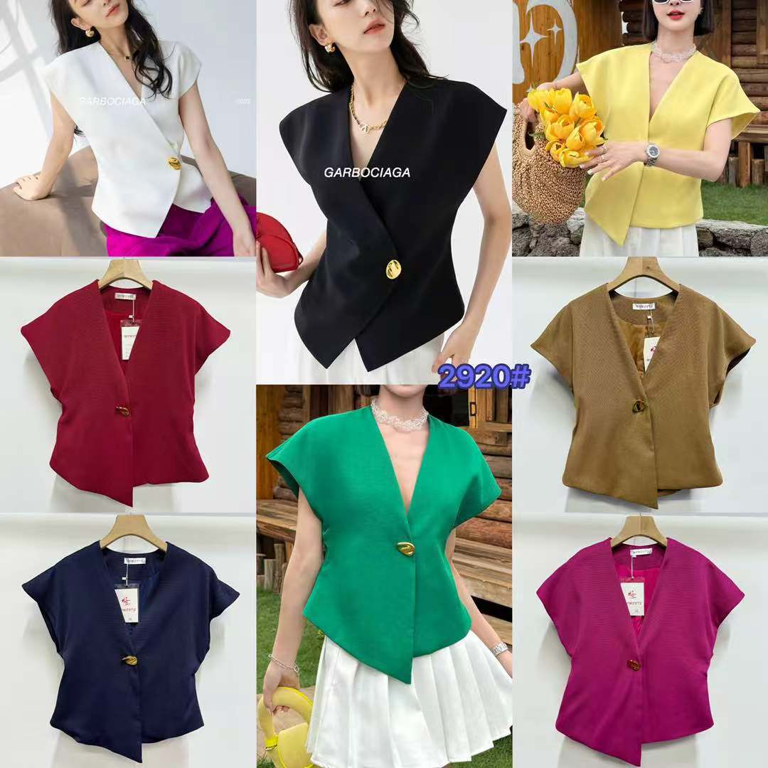 Timeless classy one-button piece