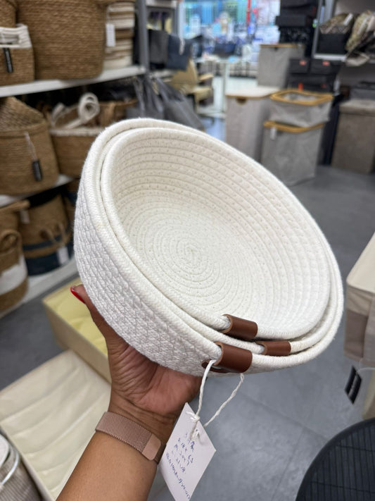 Bedroom/shelf storage woven basket 3 pcs