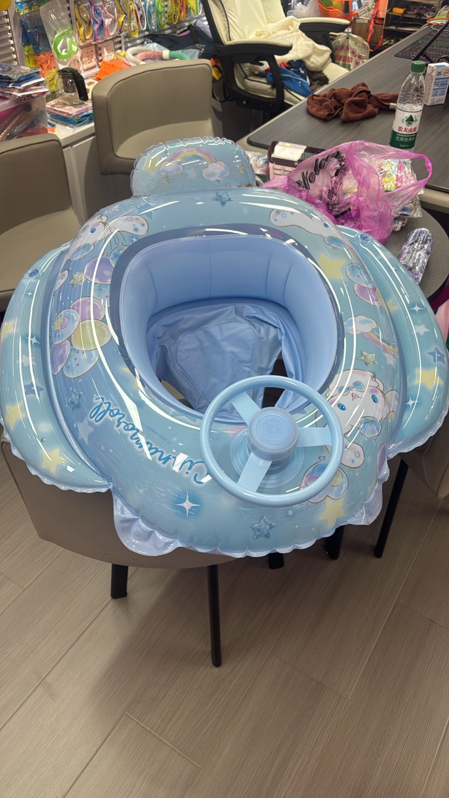 3-8 years children floaters. Help your little one feel confident in the water with our high-quality floaters, specially designed for children aged 3 to 8 years.