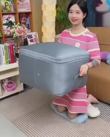 Magic compressing storage bag helps store upto 4 duvets